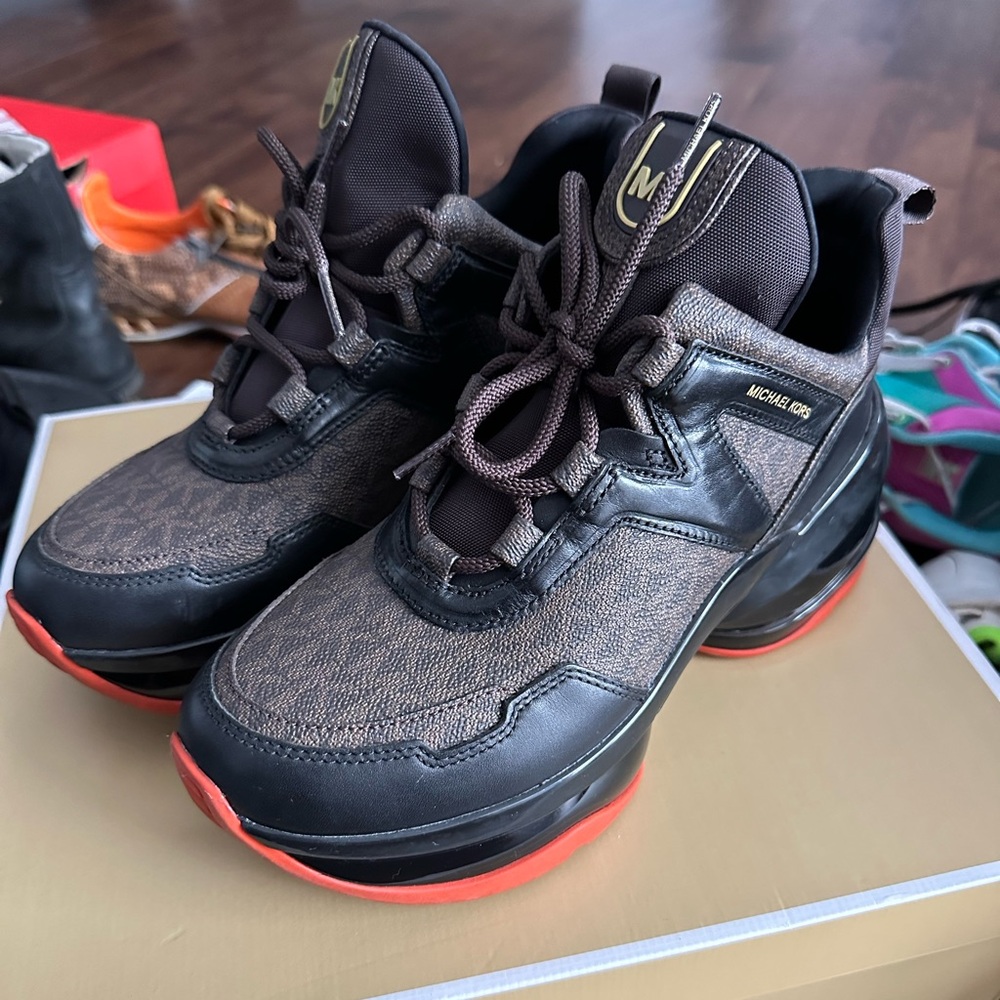 Michael kors sneakers